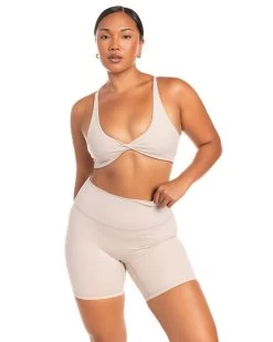 Elite Eleven Aura Vantage Bra - Oat Latte 8 Elite Eleven Aura Vantage Bra - Oat Latte -Fit Style Shop BIGECOMDAYOCT53089