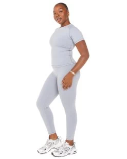 Elite Eleven Aura Tee - Steel Grey -Fit Style Shop ELITEWINTERCOLLECTIONDAY118188