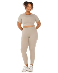 Elite Eleven Aura Crop Tee - Vintage Khaki 13 Elite Eleven Aura Crop Tee - Vintage Khaki -Fit Style Shop ELITEWINTERCOLLECTIONDAY120845