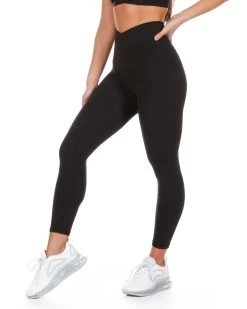 Elite Eleven 7/8 Cross Over Leggings - Black
