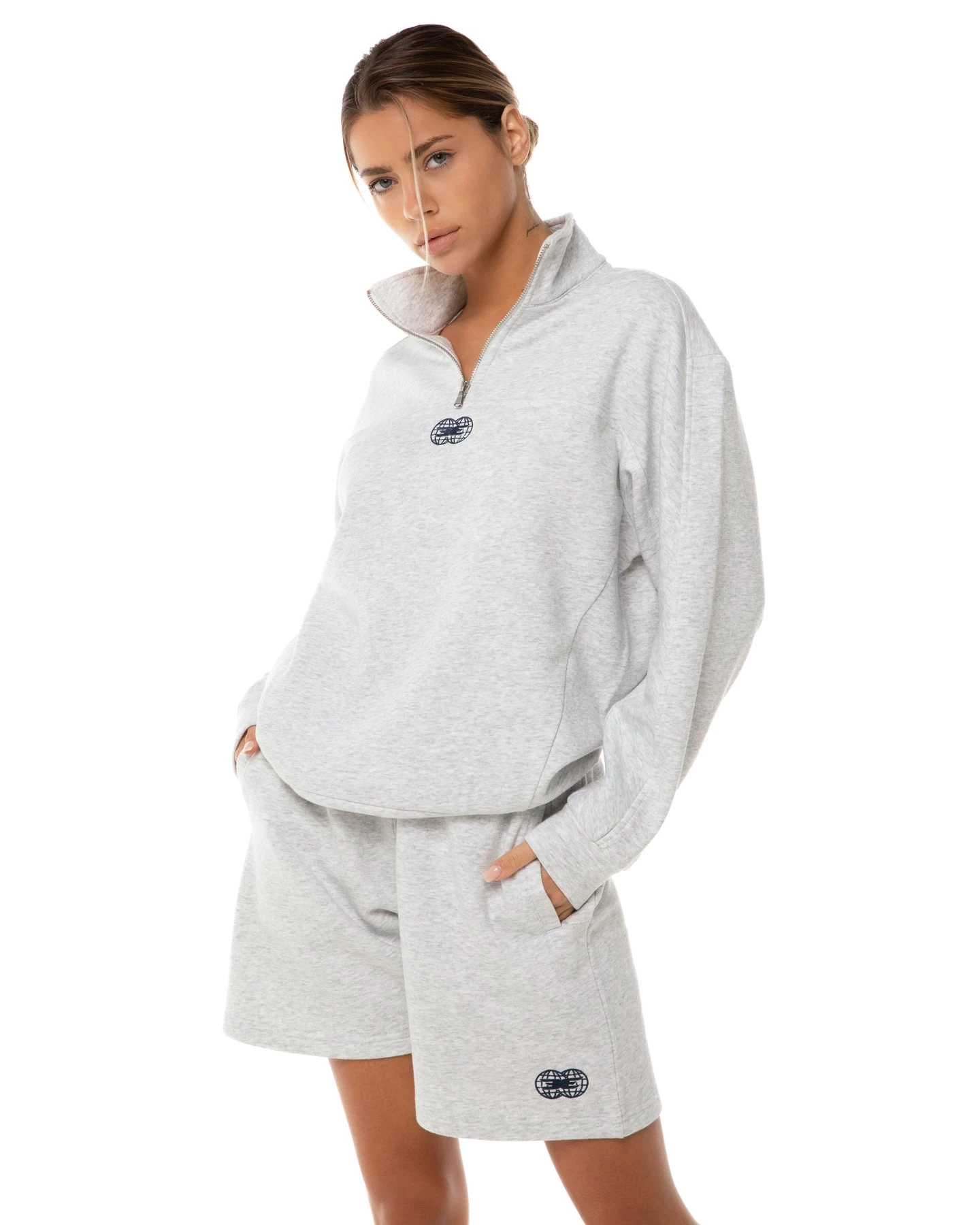 Elite Eleven Global Athletics 1/4 Zip - Grey 1 Elite Eleven Global Athletics 1/4 Zip - Grey