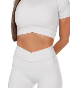 Elite Eleven Cross Over Tee - Pearl Grey 7 Elite Eleven Cross Over Tee - Pearl Grey -Fit Style Shop pearlgrey.crossover 14of30 0dbe509f 2db1 42f3 95eb f032db80a020